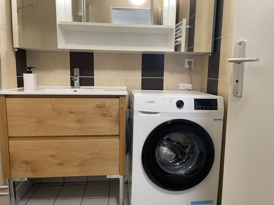 Appartement Cosy Proche Paris لو بورجيه المظهر الخارجي الصورة